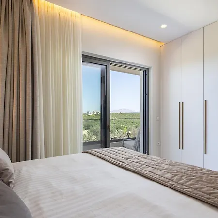 Villa Miyori Villa, Simplicity Of Single-level Sea Views By Etouri