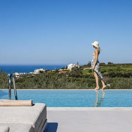 Miyori Villa, Simplicity Of Single-level Sea Views By Etouri
