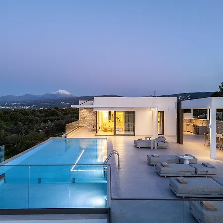 Miyori Villa, Simplicity Of Single-level Sea Views By Etouri *